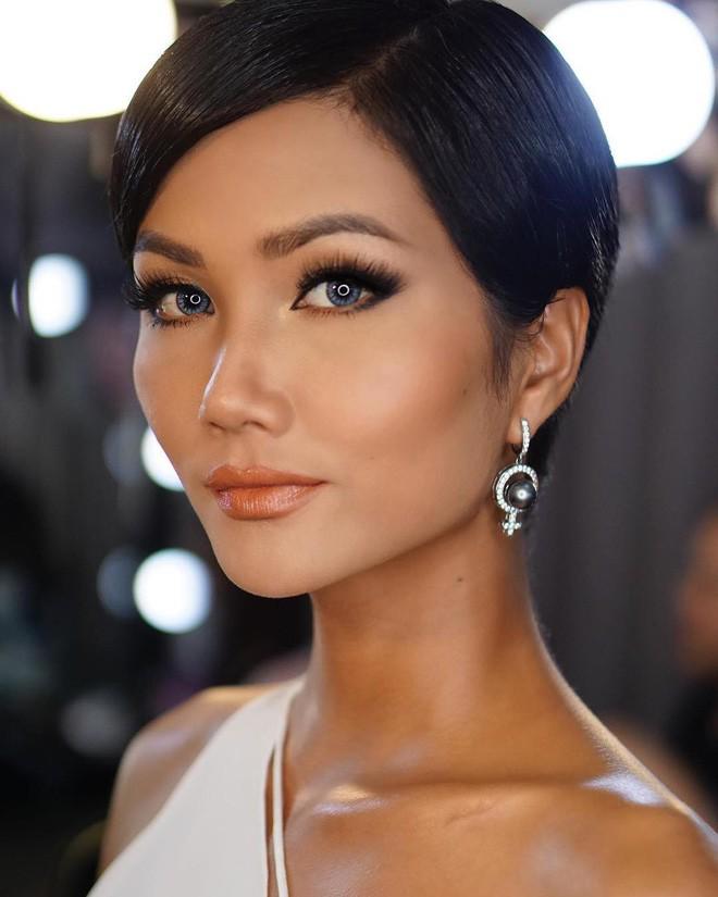 da den luc hoa hau h'hen nie thay doi kieu toc truoc khi tham gia miss universe 2018! - 1